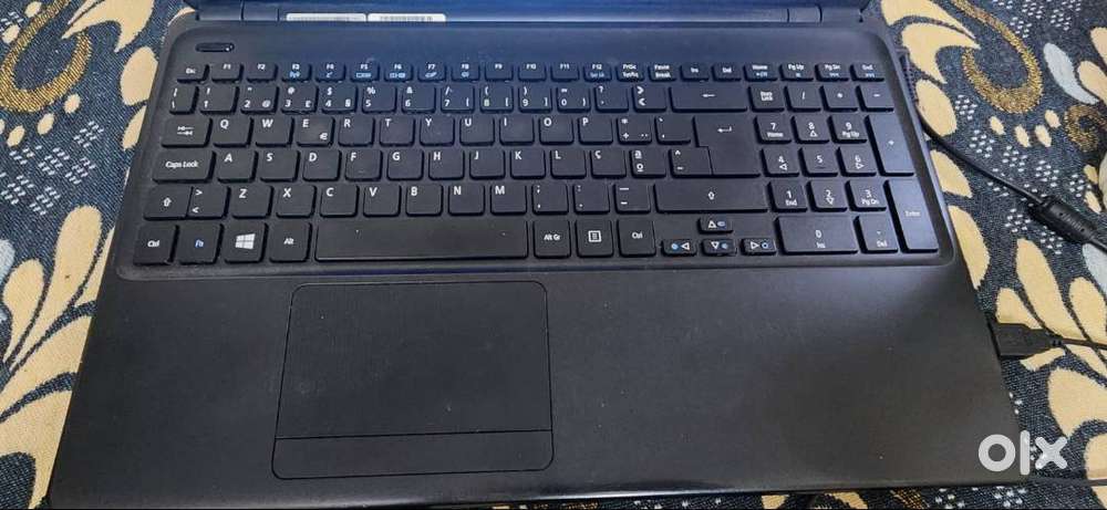 Acer Inspire E152