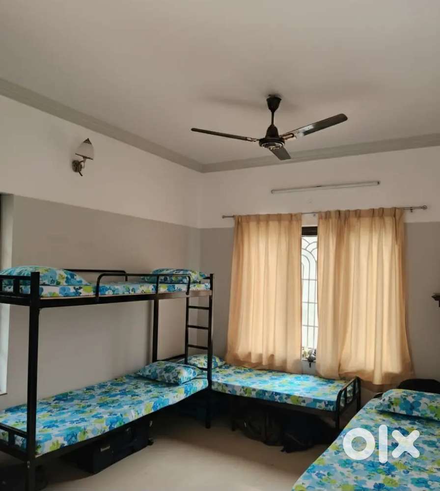 PG for girls 3000/4000