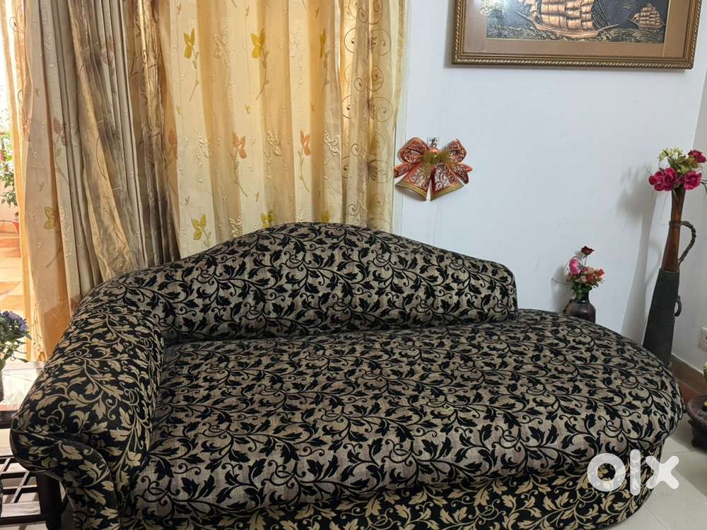 Launcher Sofa (4 Seater) single piece