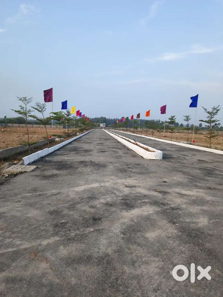 RESIDENCIAL  PLOTS AVAILABLE IN AGANAMPUDI.