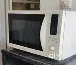 Microwave oven and grill