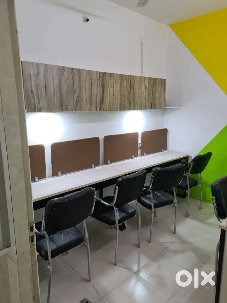 BOSS CABIN WORK-STATION-10 FURNISHED OFFICE AT RENT M.G ROAD
