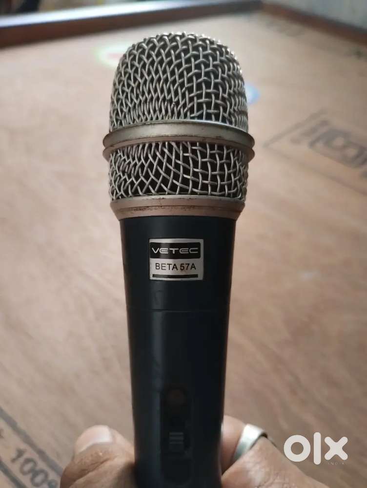 Cord microphone