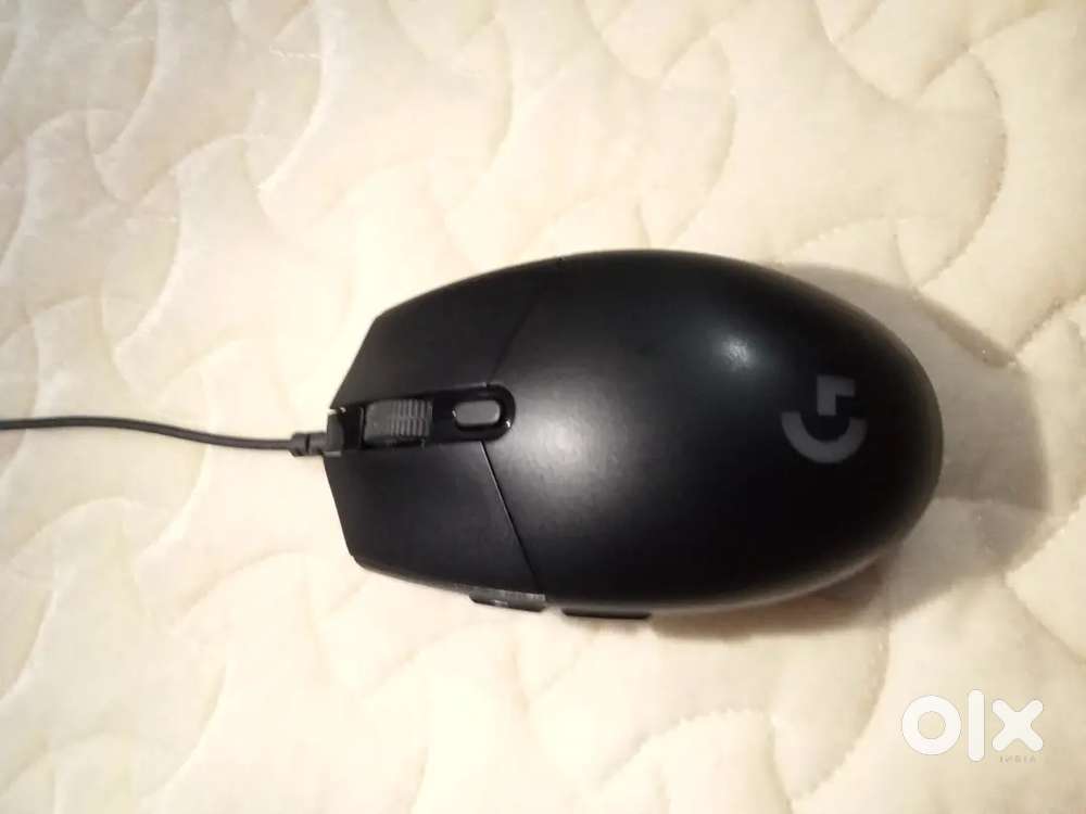 G102  gaming mouse