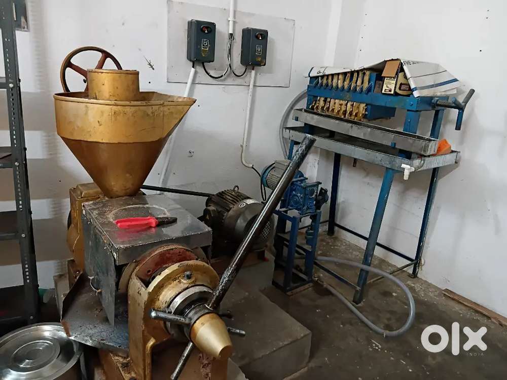 Cold predded oil mill and filter
