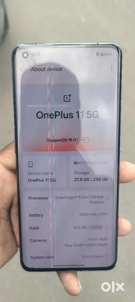 OnePlus 11 mobile 16gb ram /256 gb memory display line issue
