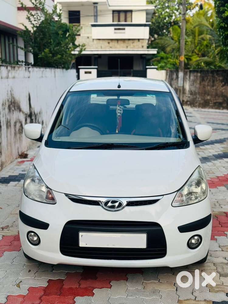 Hyundai i10 2010 Petrol 69000 Km Driven