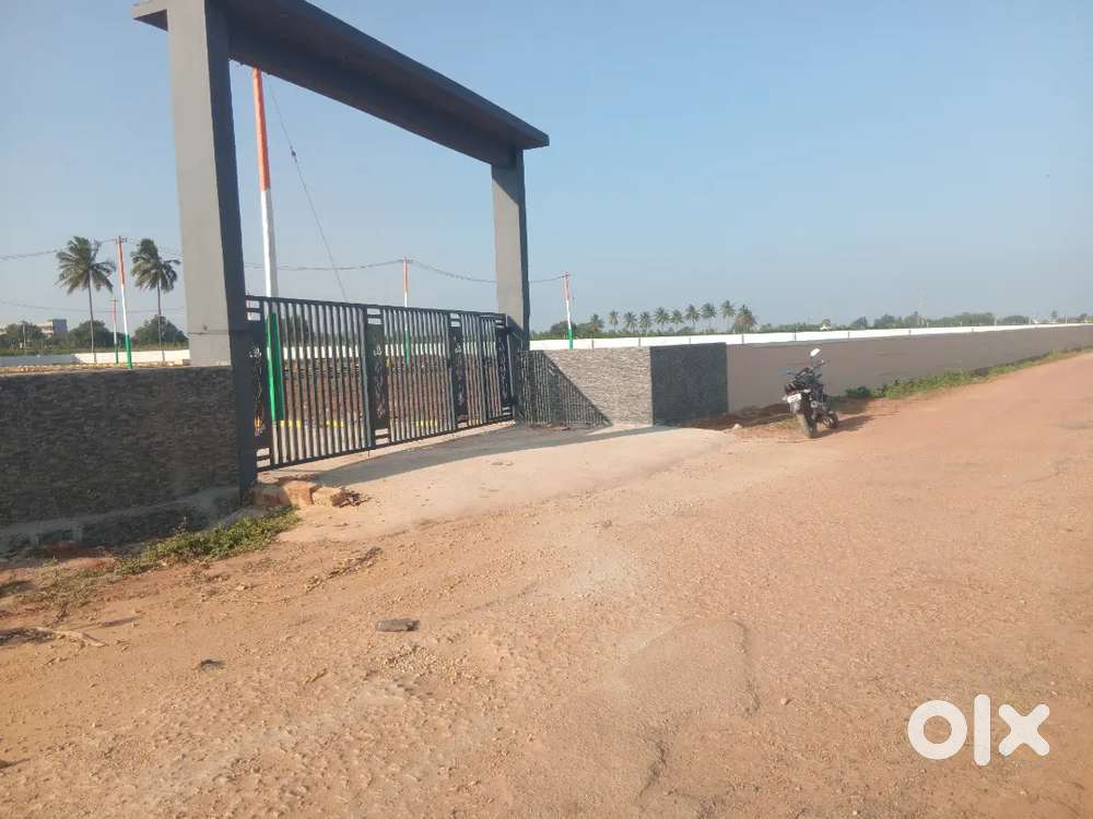 DC Converted E-Khata plots at Yelankha-Dodballapur hiway