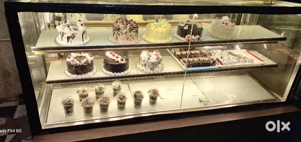 Cake counter