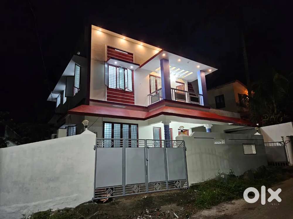 *Spacious 2BHK Family Home for Rent in Nellivila – Just ₹6,500!