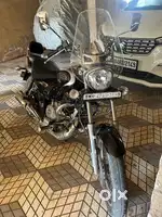 BAJAJ AVENGER 220