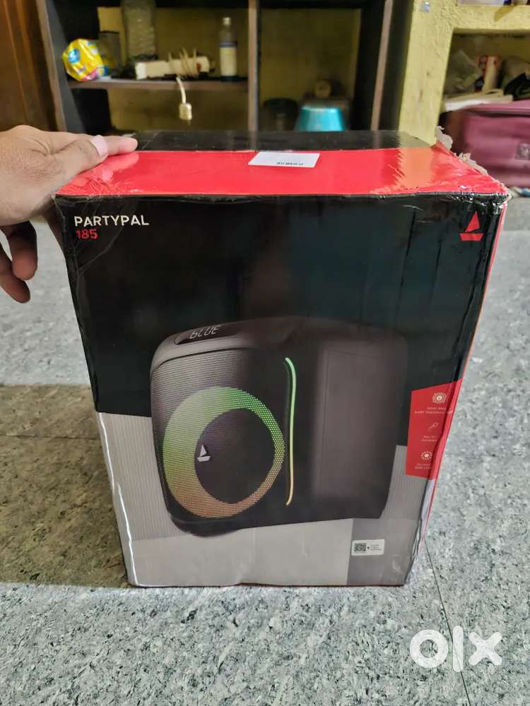 Boat speaker Brand New 8 day