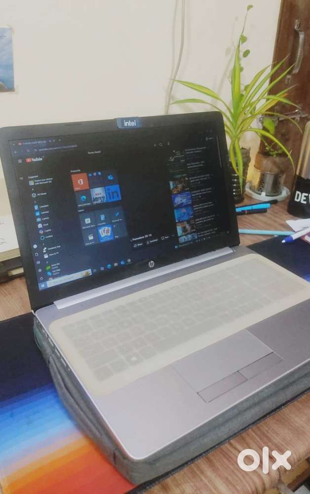 HP Laptop 15-da1xx  i5 8th Gen  256GB SSD + 1TB HDD  Windows 10