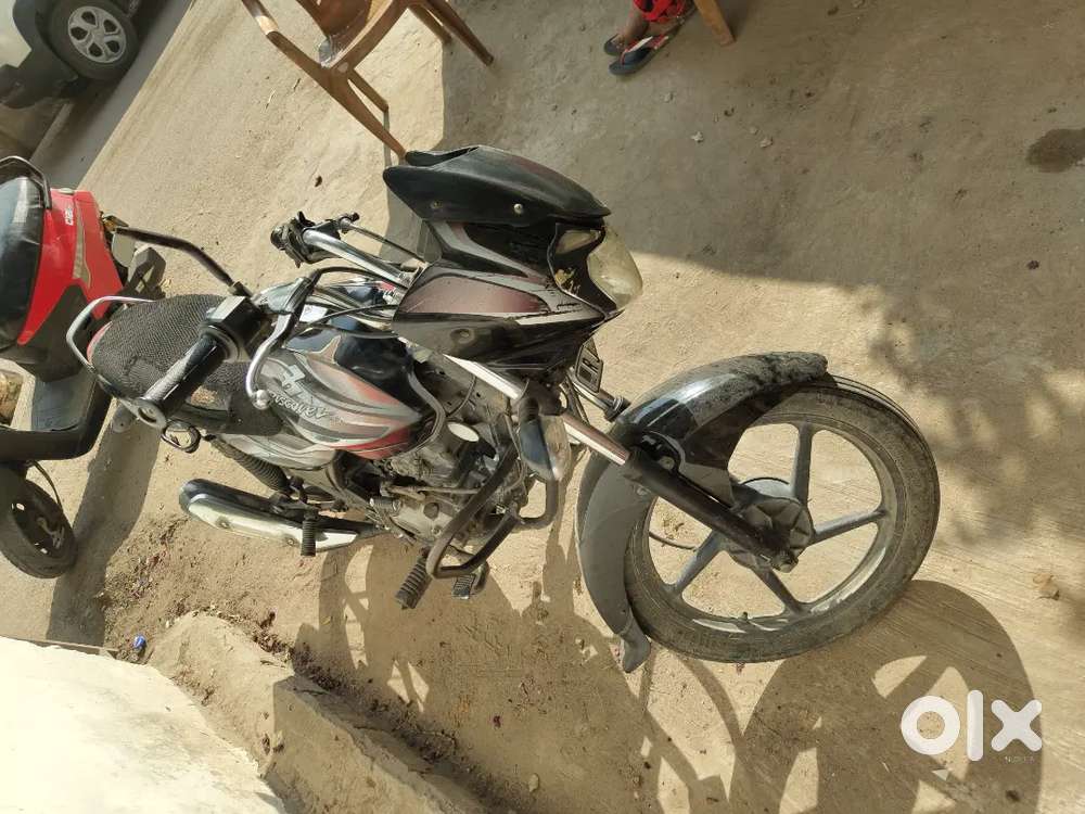 Bajaj discover 100