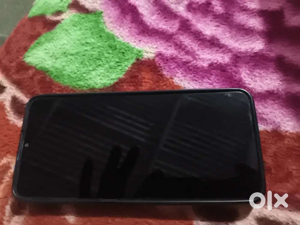 Oppo. Mobile bechna hai
