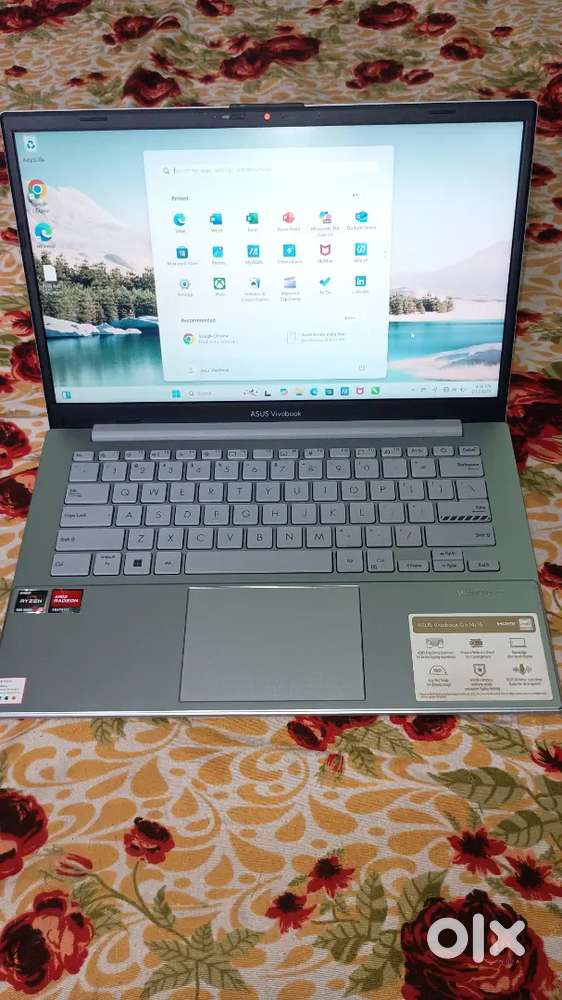 Asus Vivobook Laptop