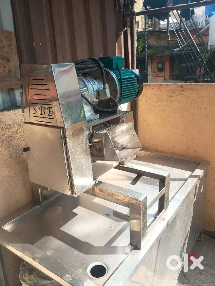 Sugarcane Juice Machine