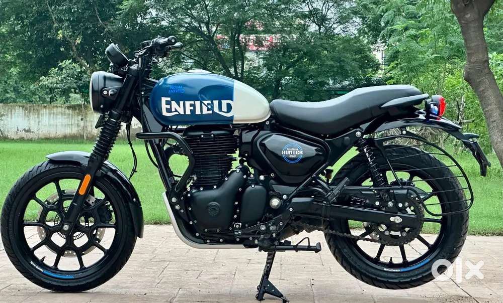Royal Enfield Hunter 350cc Rebel Blue
