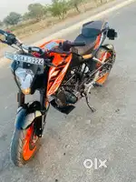 KTM DUKE 125