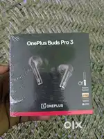 Oneplus buds jisko chahiye call kare