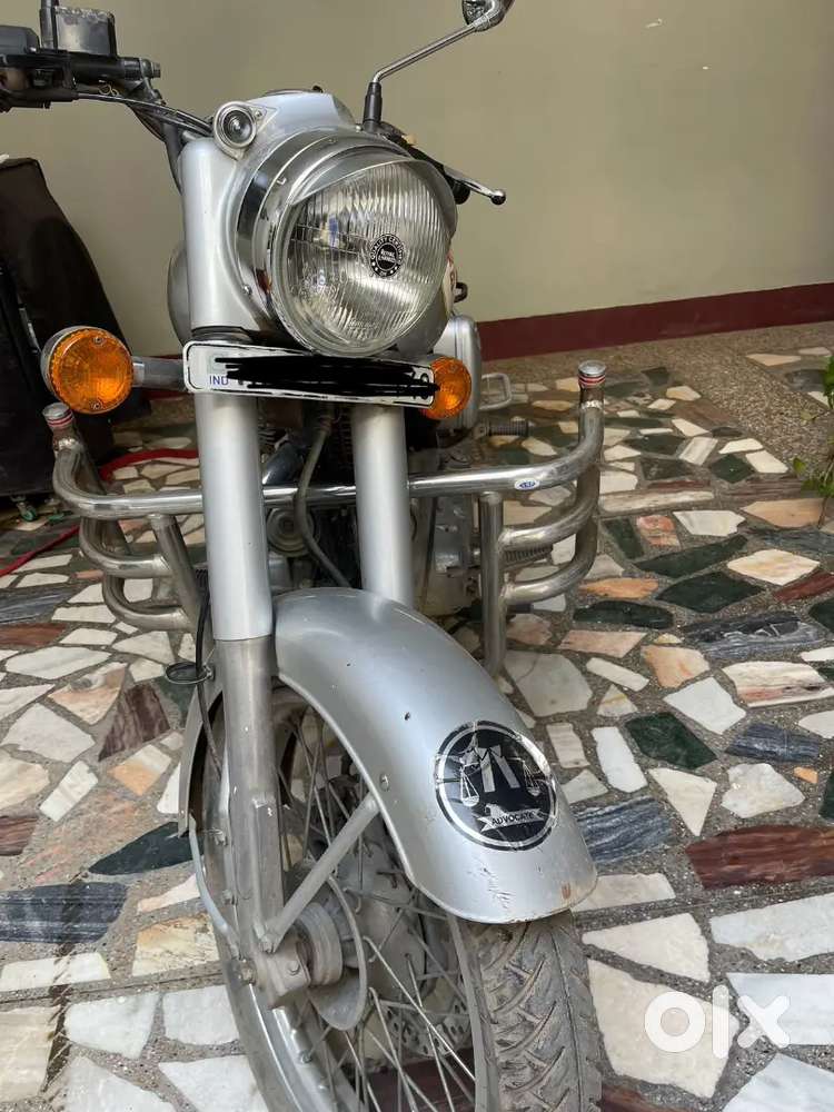 Royal Enfield classic 350 , Hr26 registration no