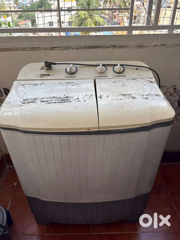 LG Semi-Automatic Washing Machine – Washer OK, Dryer Needs Fix