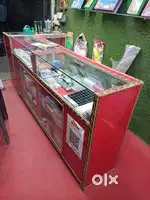 Stationary Counter & Grass