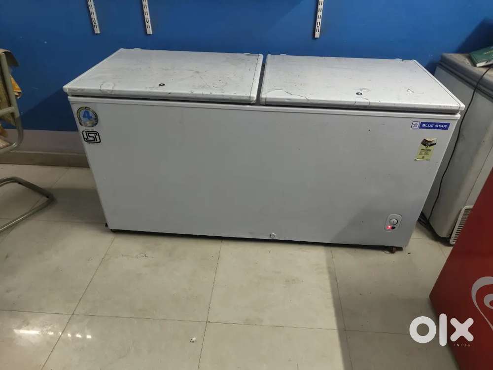 Chest cooler with 4 years warranty