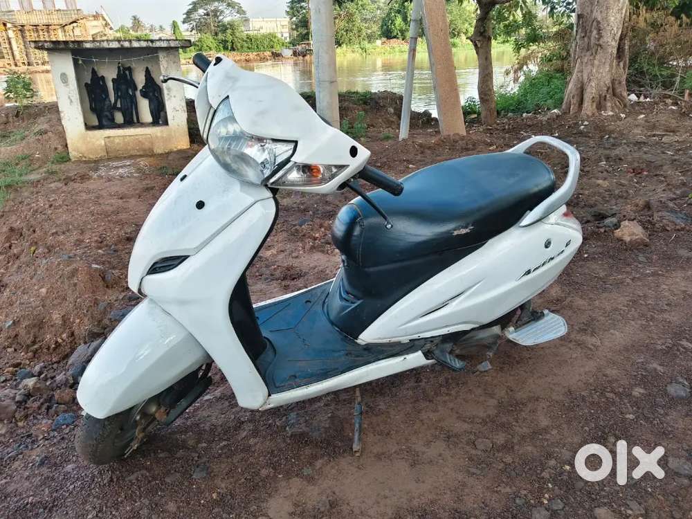 Activa 3g scooty