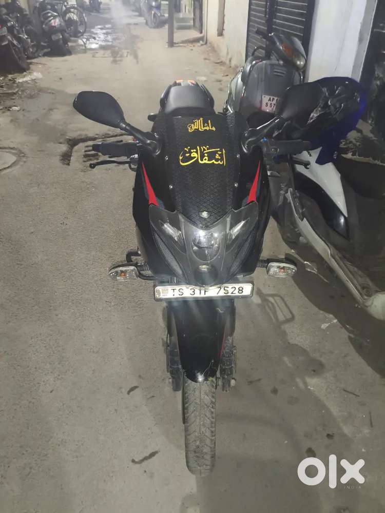 Good  condition bike pulsar 220f
