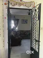 Wants to sell on urgent basis