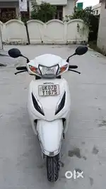 Honda Activa white colour