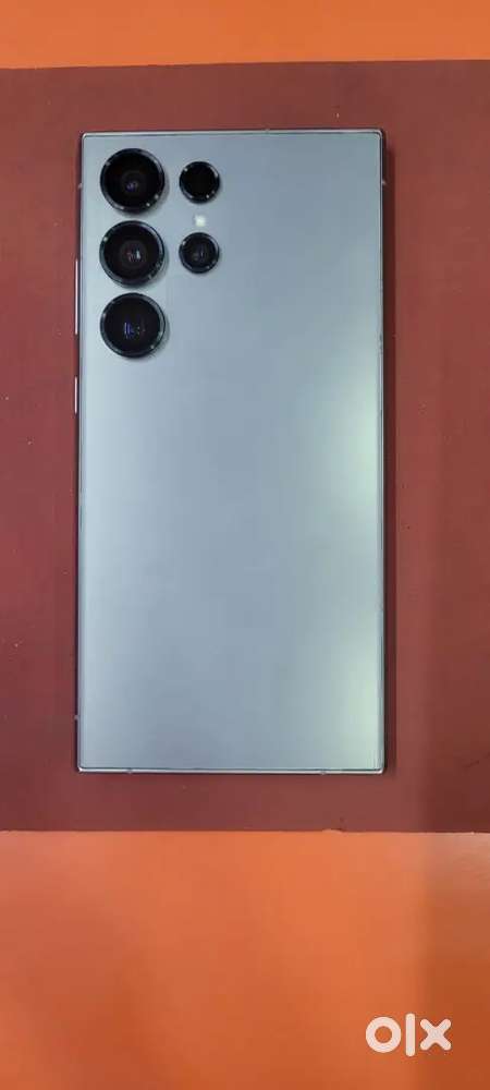 Samsung S24 Ultra (Ram 12 GB) (Rom 256 ) in very good condition