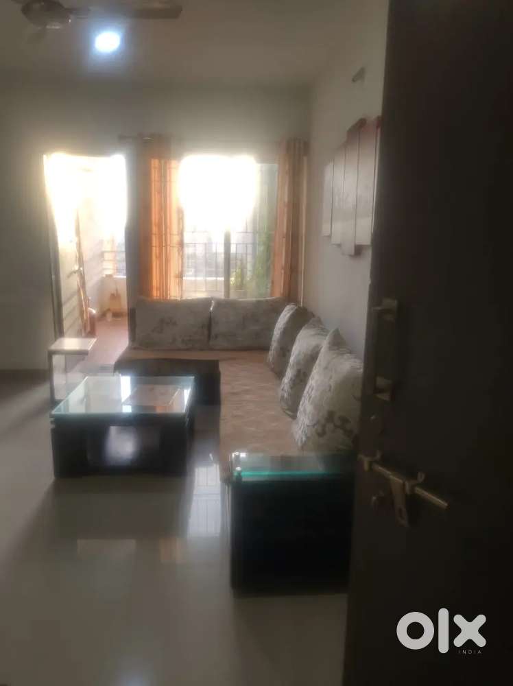 Sofaset with T table, Seven seater.