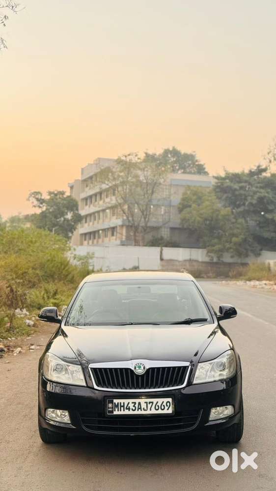 Skoda Laura L and K MT, 2012, Diesel