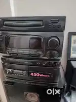 2 Box with aiwa deck, 450 wats