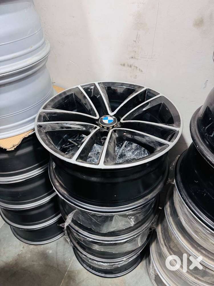 BMW ORIGINAL ALLOY WHEELS 19 INCH ORIGINAL (GOOD CONDITION)
