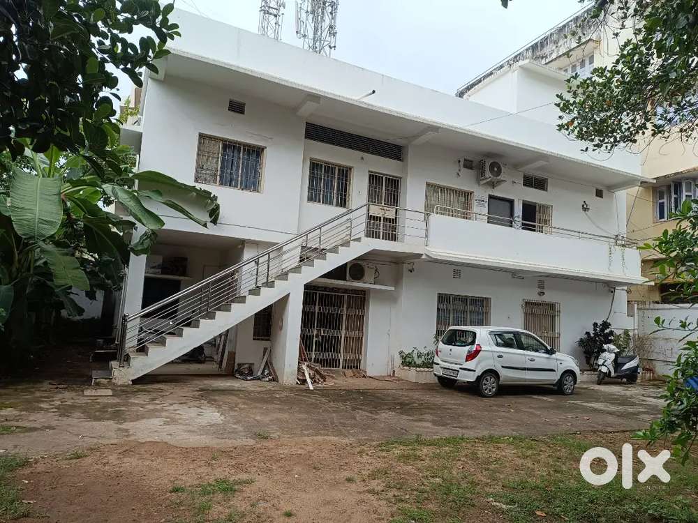 2 rooms, one hall, 1 kitchen room, 2 wash rooms and balcony