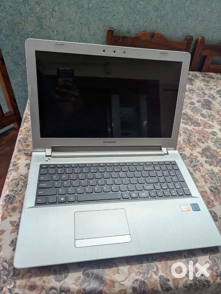 Lenovo IdeaPad 500 -151SK