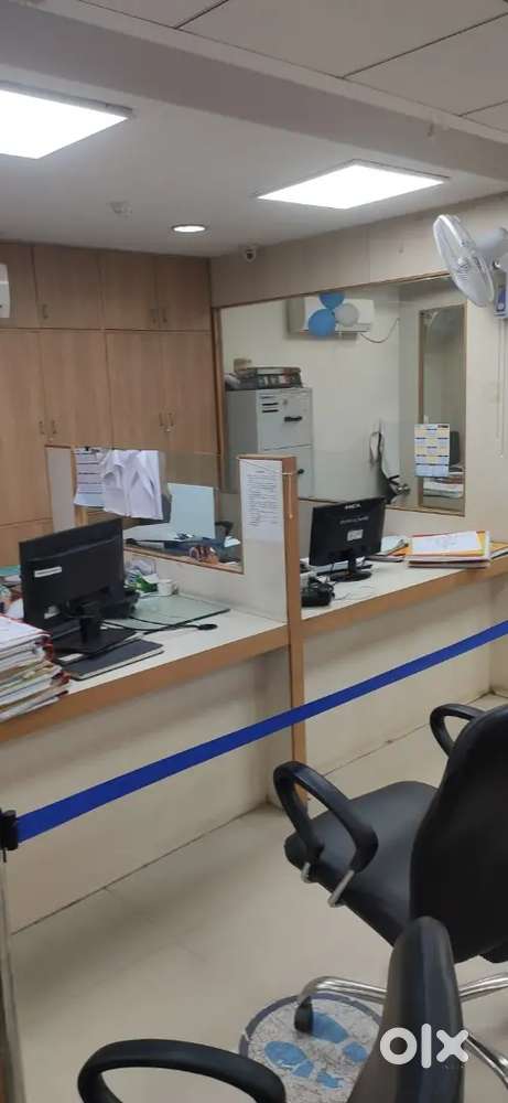 I need a experience or fresher person sallary discuss on call