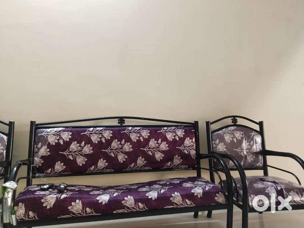 Sofa reselling