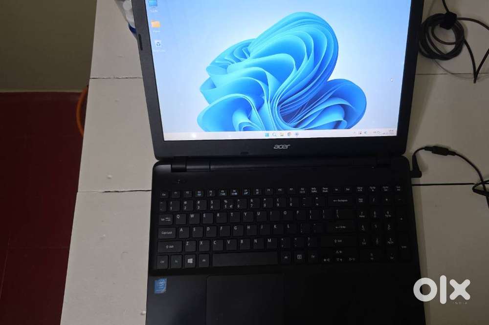 Acer E5-511 Laptop