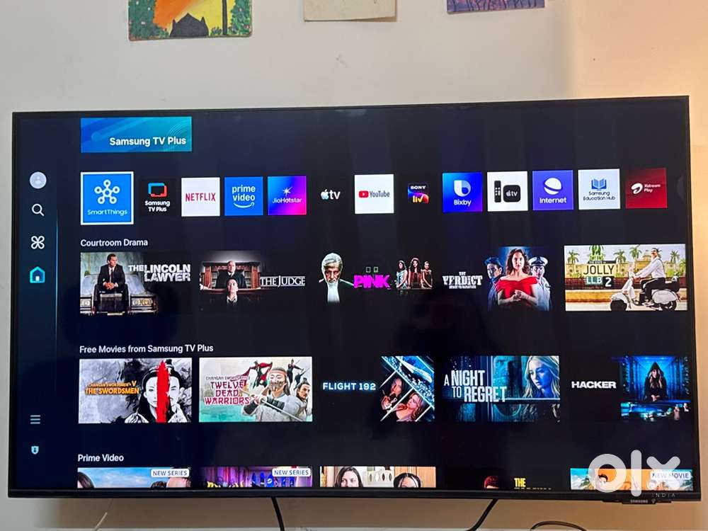 1.08 m (43) M7 UHD 4K Smart Monitor with Smart TV experience (Black)