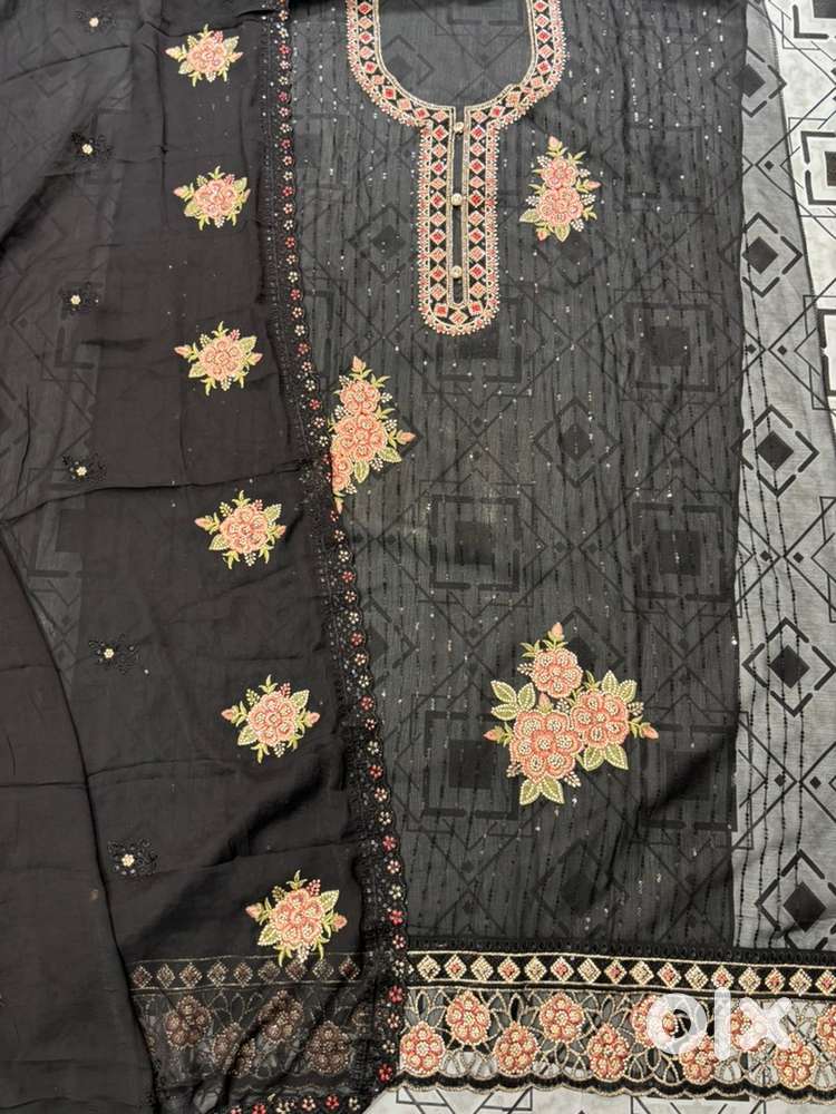 Fancy Suit Partywear, cotton suit punjabi suit wholsale price Availabl