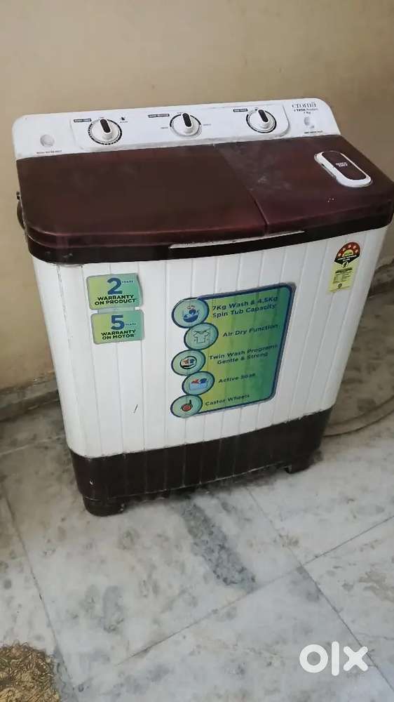 Croma 7 KG Semi Automatic washing machine under warranty