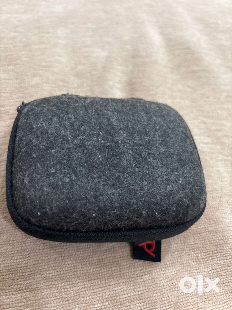 Poly Voyager Free 60 UC – Premium Wireless Earbuds