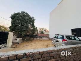 Plot Available for Rent Godown, Warehouse, Store etc, 1350 Sq. Ft.