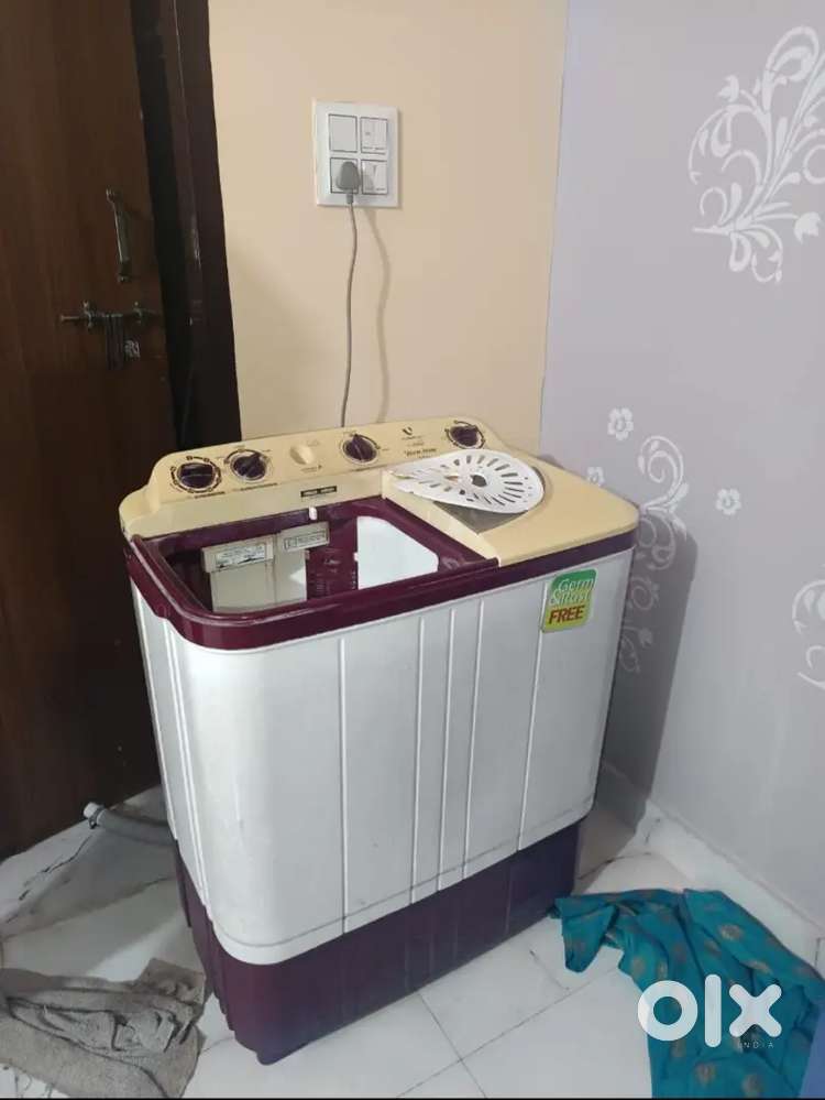 Washing machine(working)