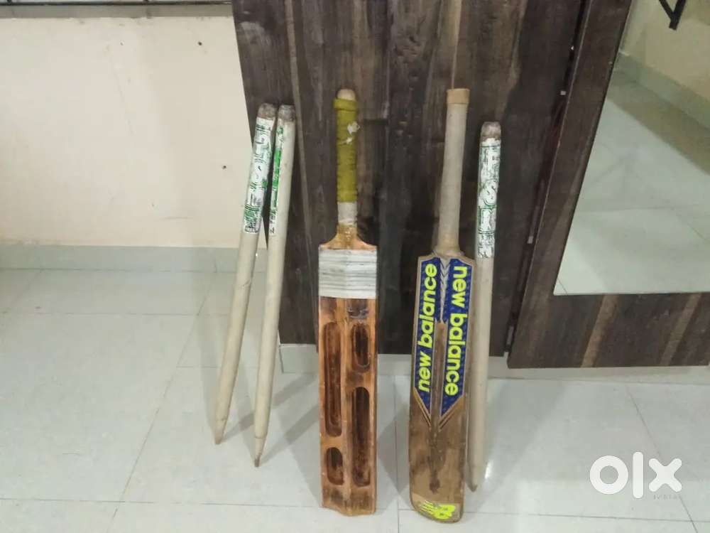 Cricket bats wooden and wooden stumps