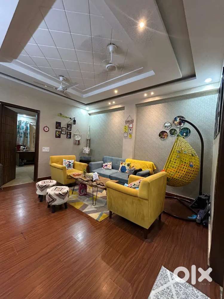 Semi furnished 3bhk